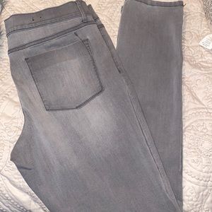 Gray jeggings
